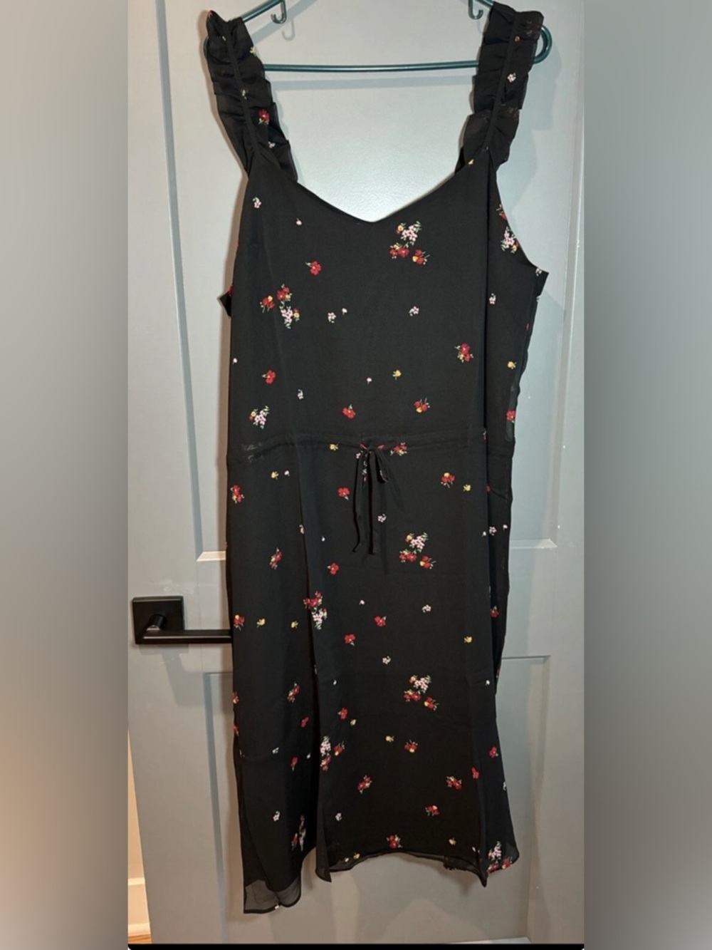 Womens Floral Ruffle Strap Dress Size XXL Black Red